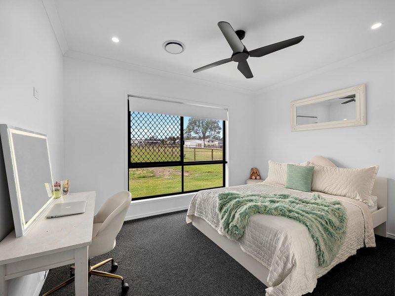 Photo - 28 Sundew Crescent, Kensington Grove QLD 4341 - Image 18