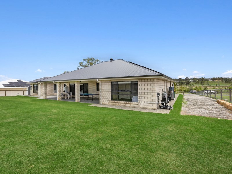 Photo - 28 Sundew Crescent, Kensington Grove QLD 4341 - Image 24