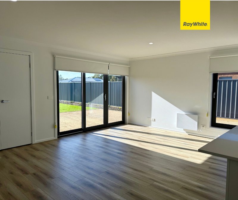 Photo - 28 Sunflower Drive, Mooroopna VIC 3629 - Image 5