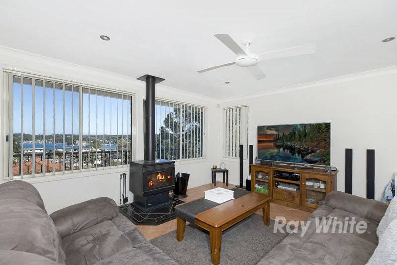 28 Sunlight Parade, Fishing Point NSW 2283