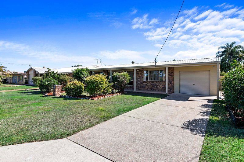 Photo - 28 Sunset Crescent, Torquay QLD 4655 - Image 17