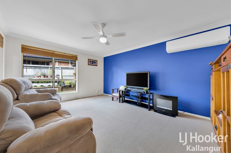 Photo - 28 Surround Street, Dakabin QLD 4503 - Image 4