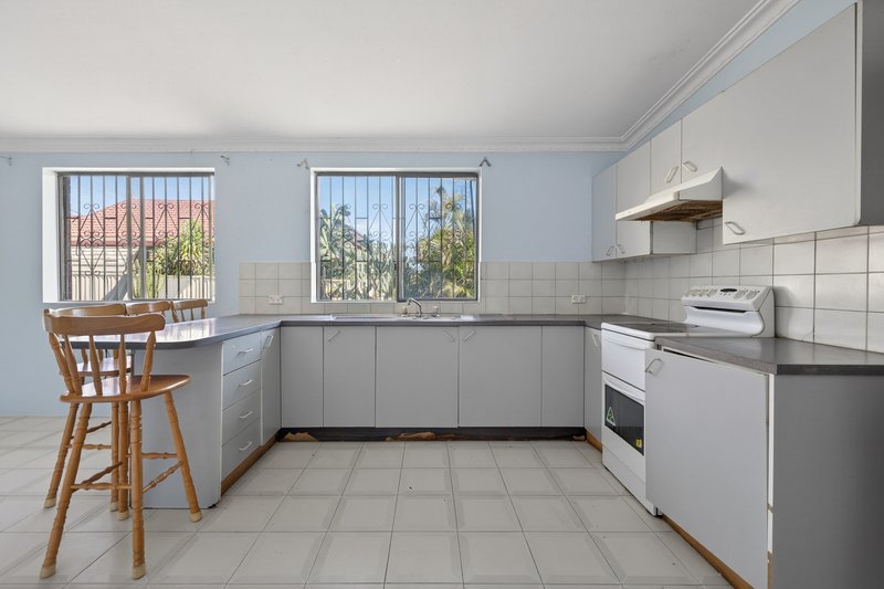 Photo - 28 Tabrett Street, Banksia NSW 2216 - Image 7