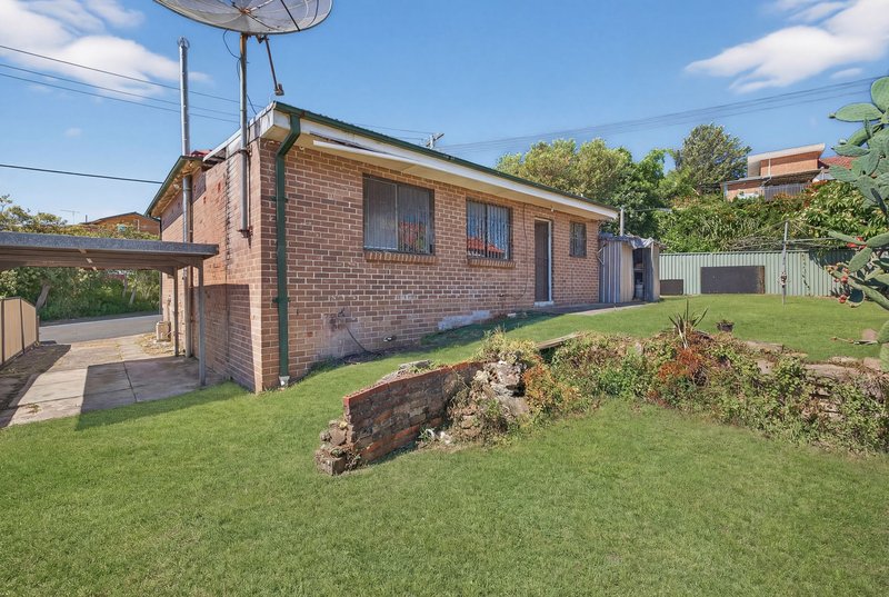 Photo - 28 Tabrett Street, Banksia NSW 2216 - Image 12