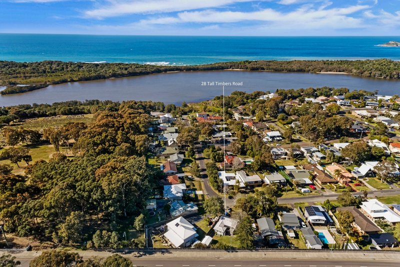 Photo - 28 Tall Timbers Road, Wamberal NSW 2260 - Image 7