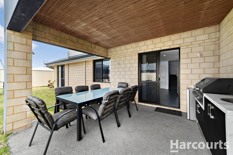 Photo - 28 Tambellup Drive, Dawesville WA 6211 - Image 16