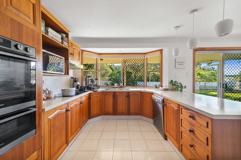 Photo - 28 Tanager Street, Albany Creek QLD 4035 - Image 7