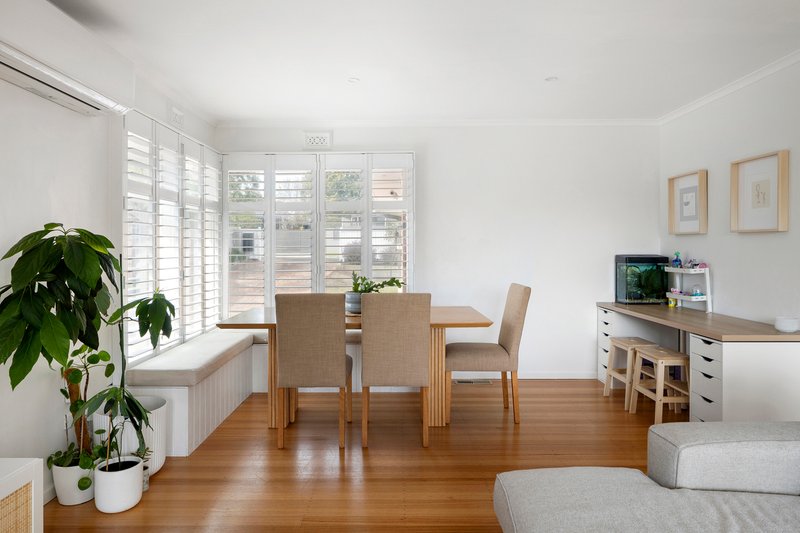 Photo - 28 Tara Drive, Frankston VIC 3199 - Image 4