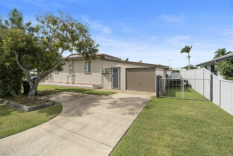 Photo - 28 Tarakan Street, Svensson Heights QLD 4670 - Image 2