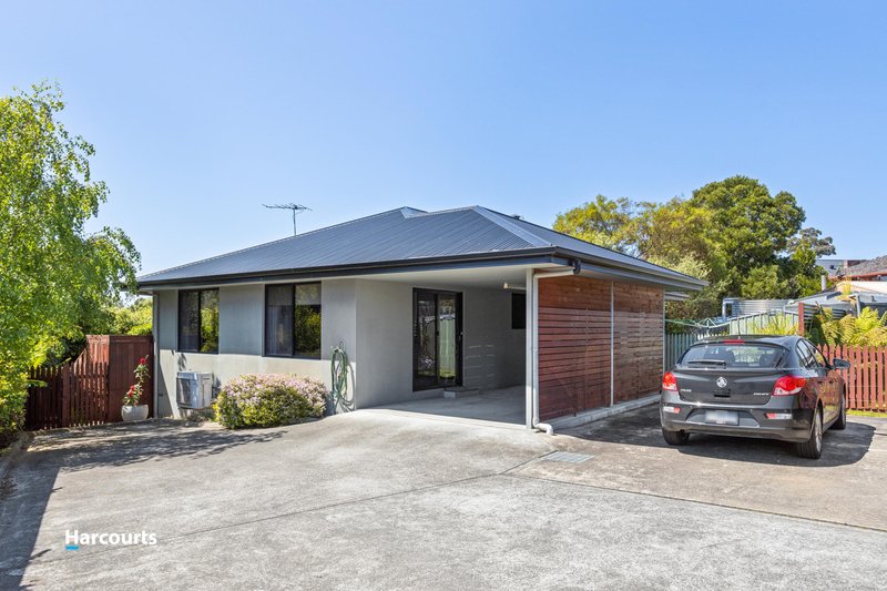 2/8 Taranaki Place, Snug TAS 7054