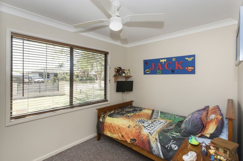 Photo - 28 Tea Tree Drive, Medowie NSW 2318 - Image 7