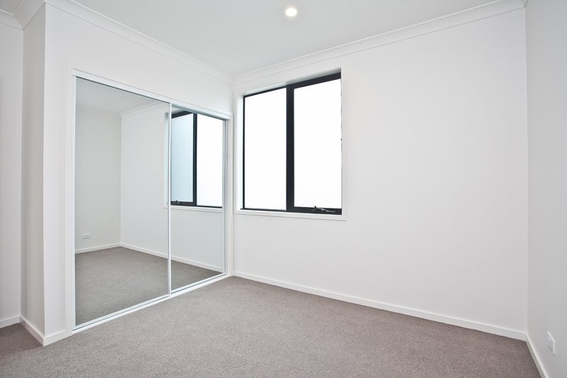 Photo - 28 Teague Crescent, Braybrook VIC 3019 - Image 7