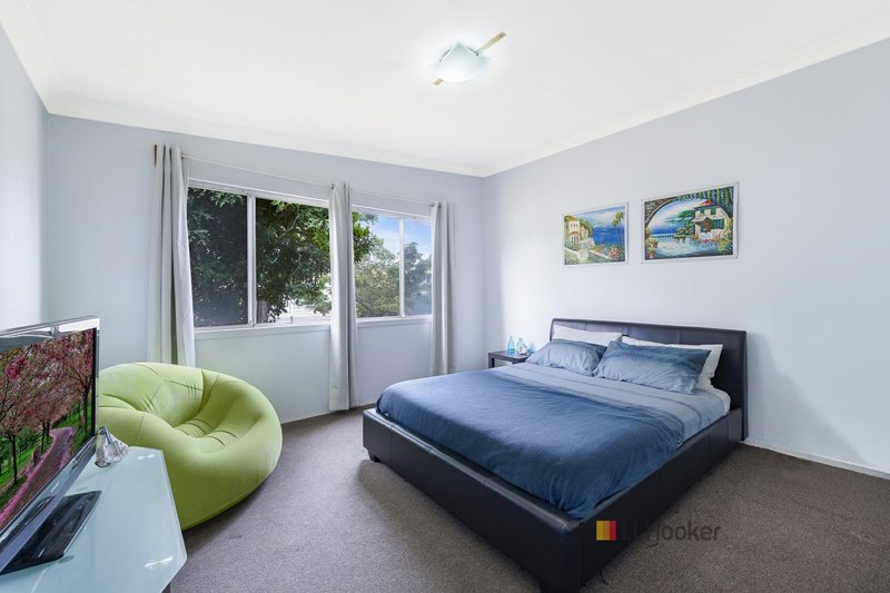 Photo - 28 Tenth Avenue, Budgewoi NSW 2262 - Image 3