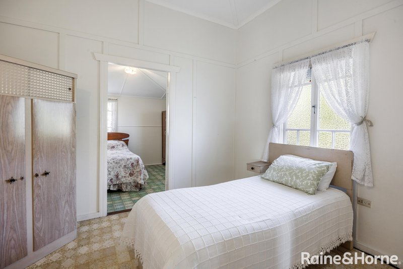 Photo - 28 Tewantin Road, Cooroy QLD 4563 - Image 9