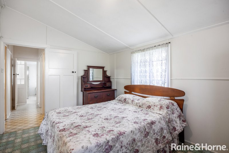 Photo - 28 Tewantin Road, Cooroy QLD 4563 - Image 10