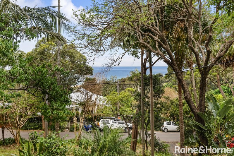 Photo - 28 The Drive, Stanwell Park NSW 2508 - Image 2