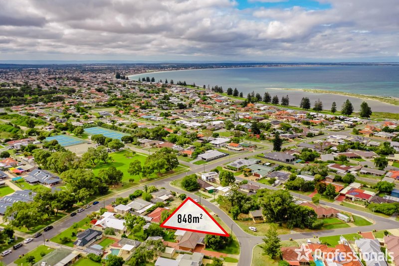 Photo - 28 Thomas Street, Safety Bay WA 6169 - Image 26