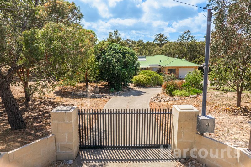 Photo - 28 Thompson Crescent, Lake Clifton WA 6215 - Image 28