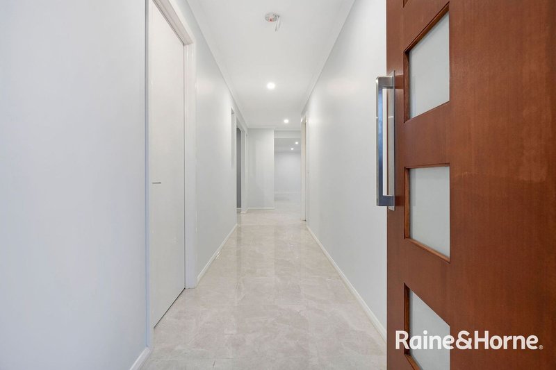 Photo - 28 Thulian Street, Clyde North VIC 3978 - Image 2