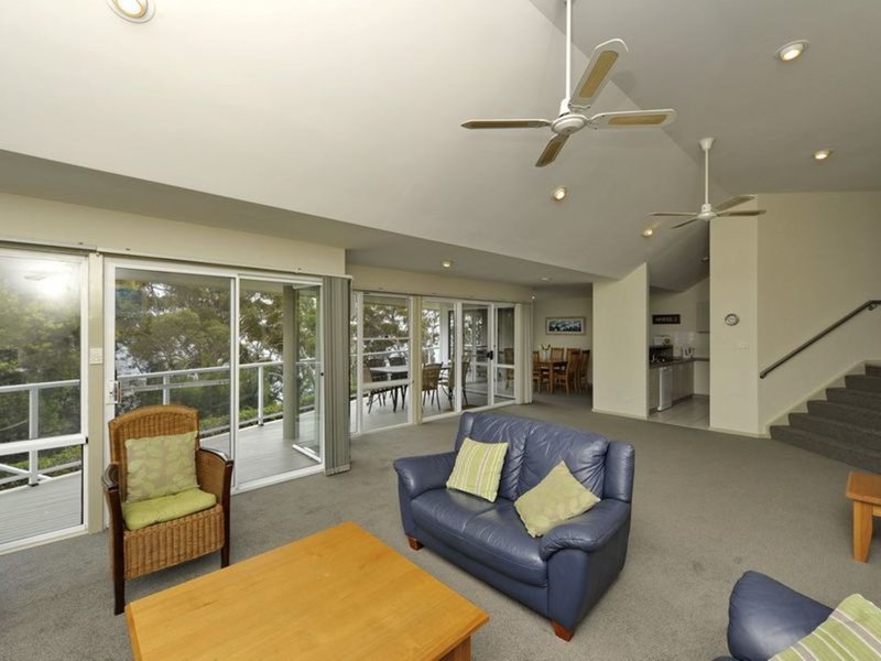 Photo - 28 Thurlow Avenue, Nelson Bay NSW 2315 - Image 2