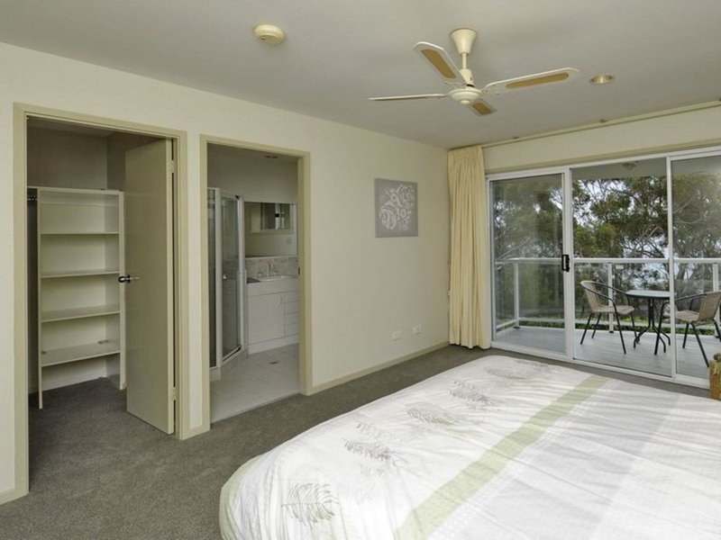 Photo - 28 Thurlow Avenue, Nelson Bay NSW 2315 - Image 13