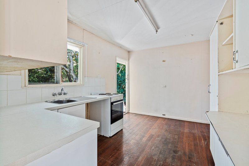 Photo - 28 Timothy Street, Moorooka QLD 4105 - Image 15