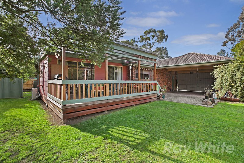 Photo - 28 Toolimerin Avenue, Bayswater North VIC 3153 - Image 8