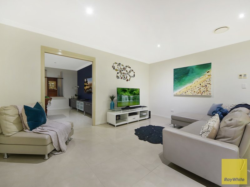 Photo - 28 Topaz Drive, Mango Hill QLD 4509 - Image 10