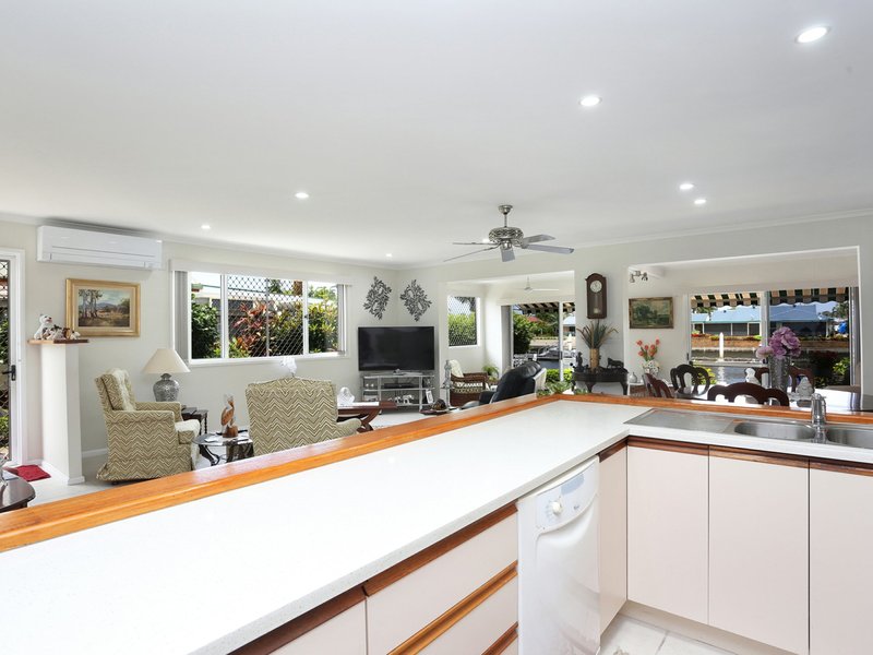 Photo - 2/8 Tradewinds Drive, Banksia Beach QLD 4507 - Image 6