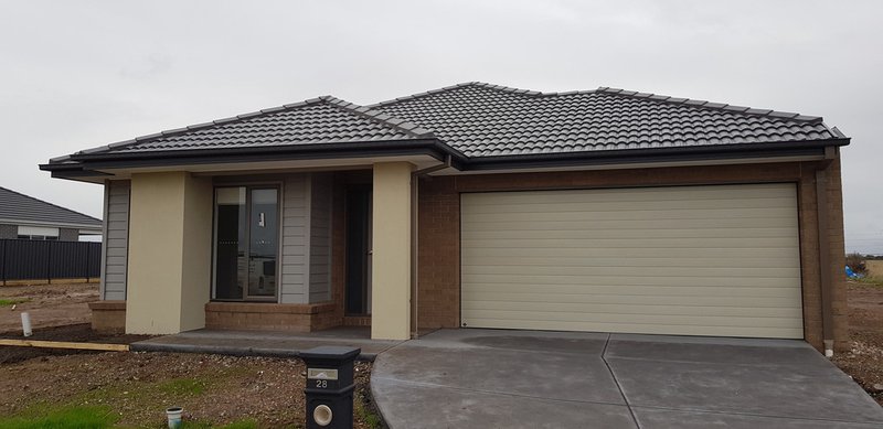 28 Trajectory Drive, Tarneit VIC 3029