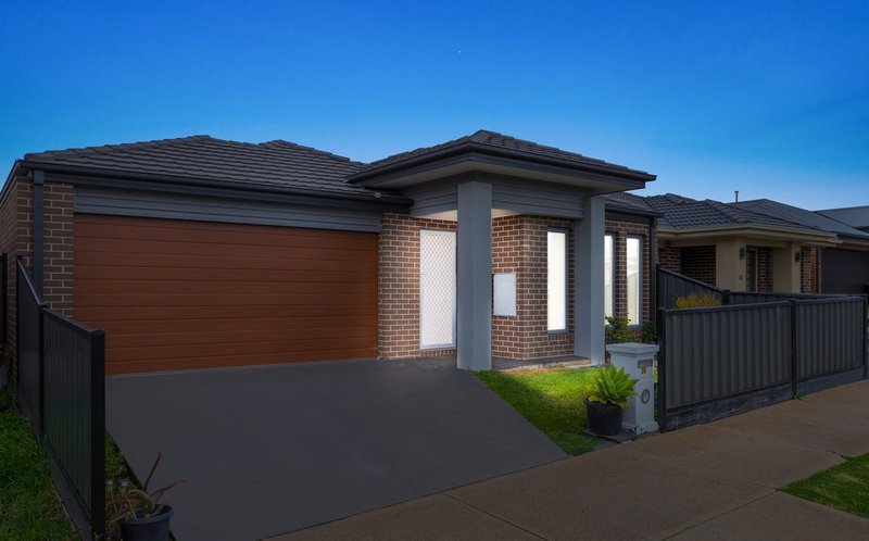 28 Travers Street, Craigieburn VIC 3064