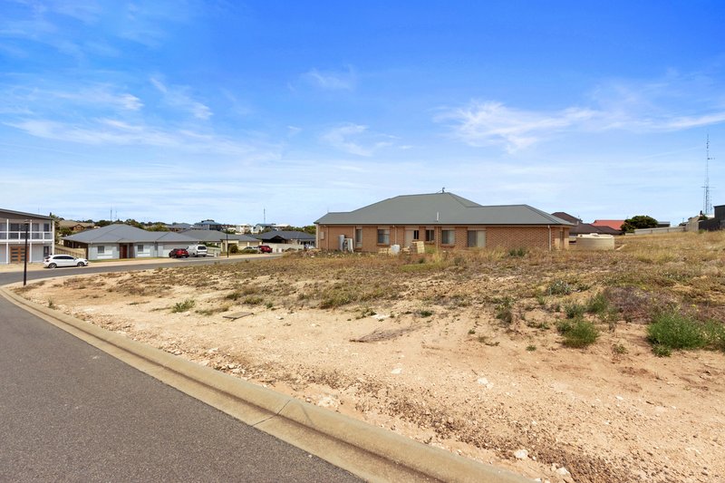 Photo - 28 Trenerry Place, Port Hughes SA 5558 - Image 3