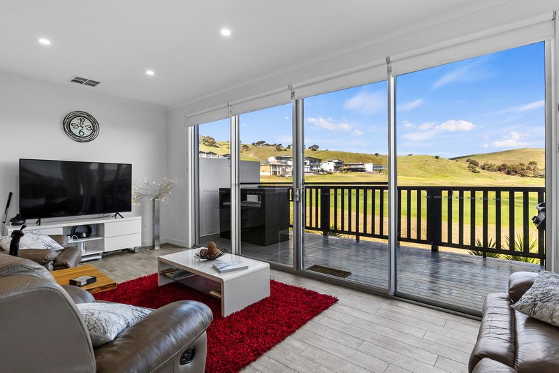 Photo - 28 Troon Drive, Normanville SA 5204 - Image 14