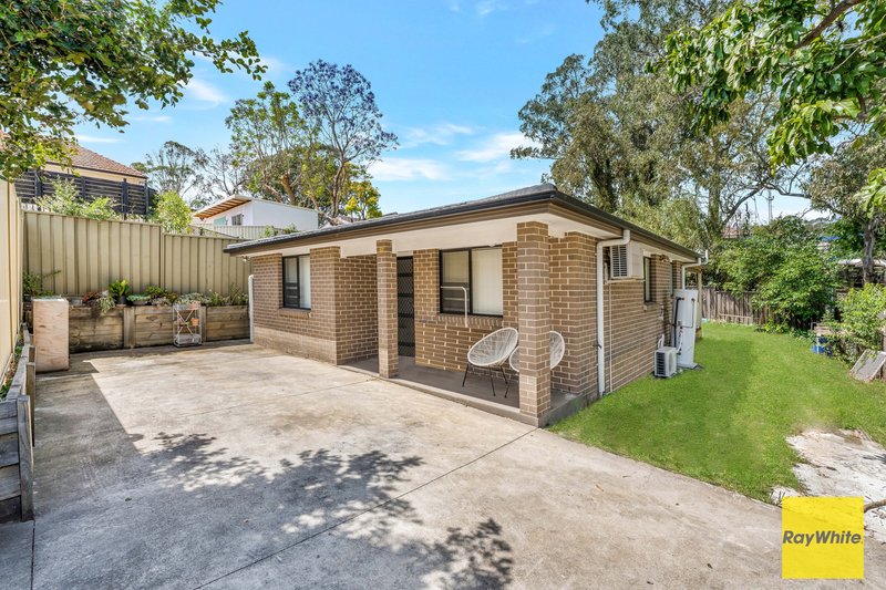 Photo - 28 Tuncoee Road, Villawood NSW 2163 - Image 3