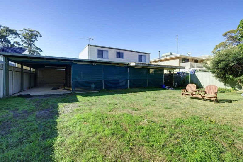 Photo - 28 Tuncurry Street, Tuncurry NSW 2428 - Image 6