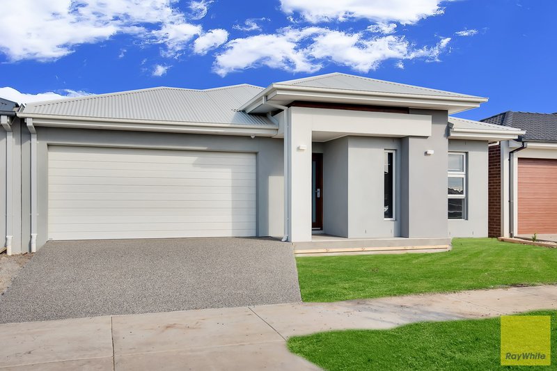 Photo - 28 Twyford Way, Tarneit VIC 3029 - Image 12