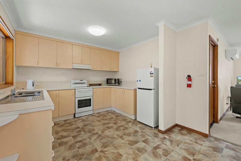 Photo - 2/8 Union Street, Bega NSW 2550 - Image 9