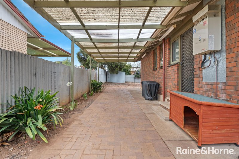 Photo - 28 Valleyfair Road, Hackham West SA 5163 - Image 21