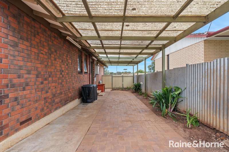 Photo - 28 Valleyfair Road, Hackham West SA 5163 - Image 22