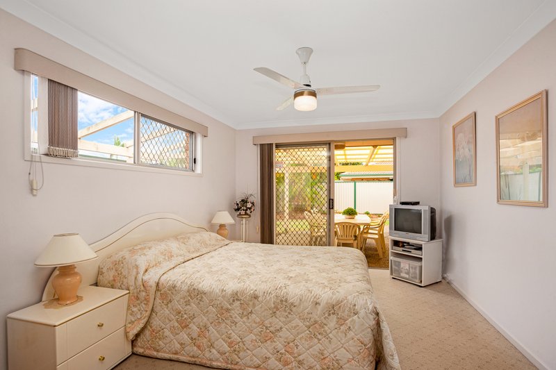 Photo - 28 Vancouver Drive, Robina QLD 4226 - Image 9