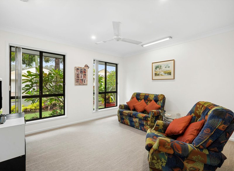 Photo - 28 Veerings Crescent, Twin Waters QLD 4564 - Image 21