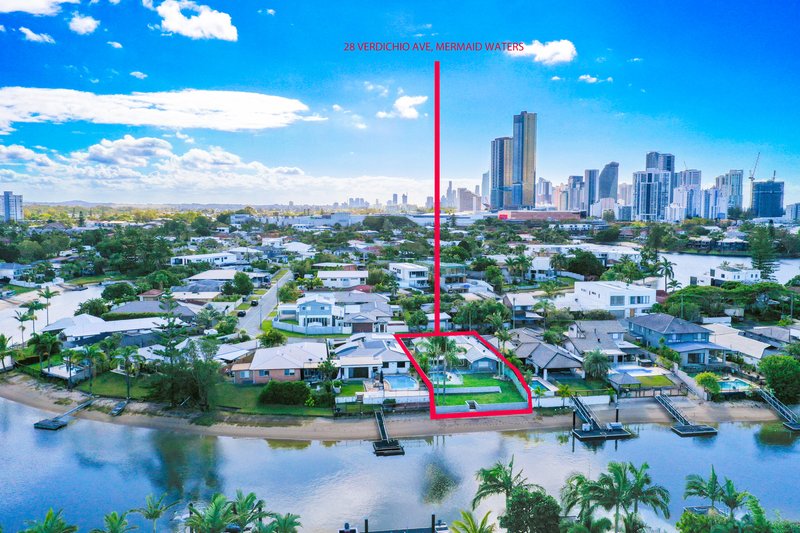 Photo - 28 Verdichio Avenue, Mermaid Waters QLD 4218 - Image 2