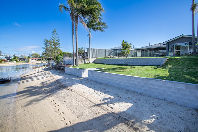 Photo - 28 Verdichio Avenue, Mermaid Waters QLD 4218 - Image 15