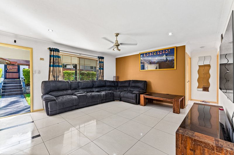 Photo - 28 Victor Street, Runcorn QLD 4113 - Image 3