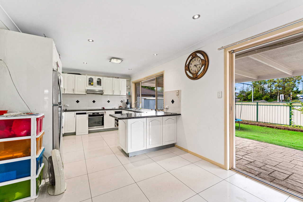 28 Victor Street, Runcorn, QLD 4113 - Image 4