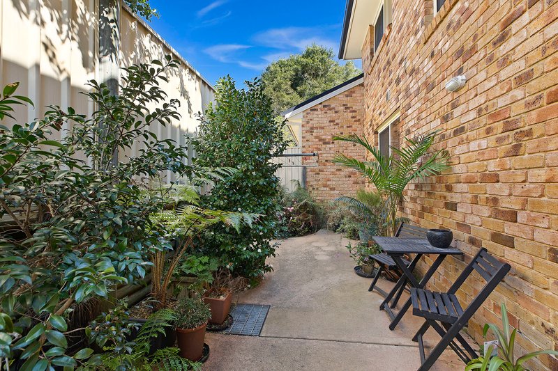 Photo - 2/8 Victoria Street, East Gosford NSW 2250 - Image 10