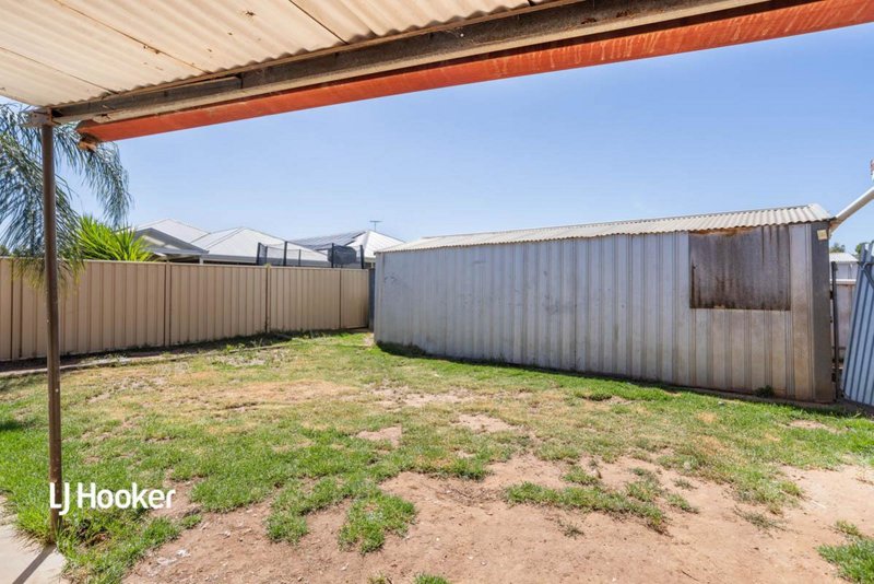 Photo - 28 Vincent Road, Smithfield Plains SA 5114 - Image 12