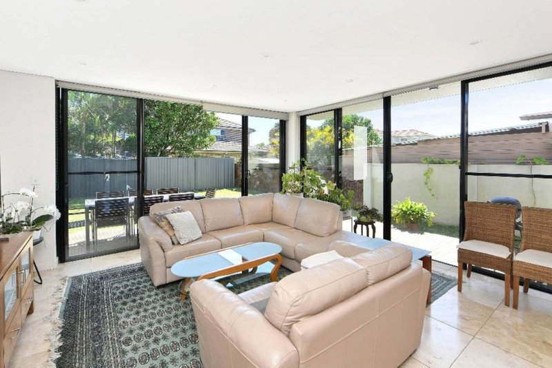 Photo - 28 Wackett Street, Maroubra NSW 2035 - Image 3