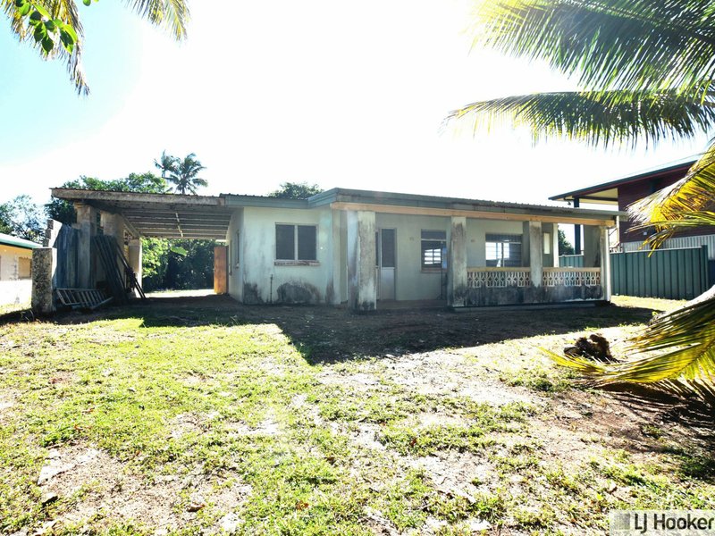 Photo - 28 Wall Street, South Mission Beach QLD 4852 - Image 4