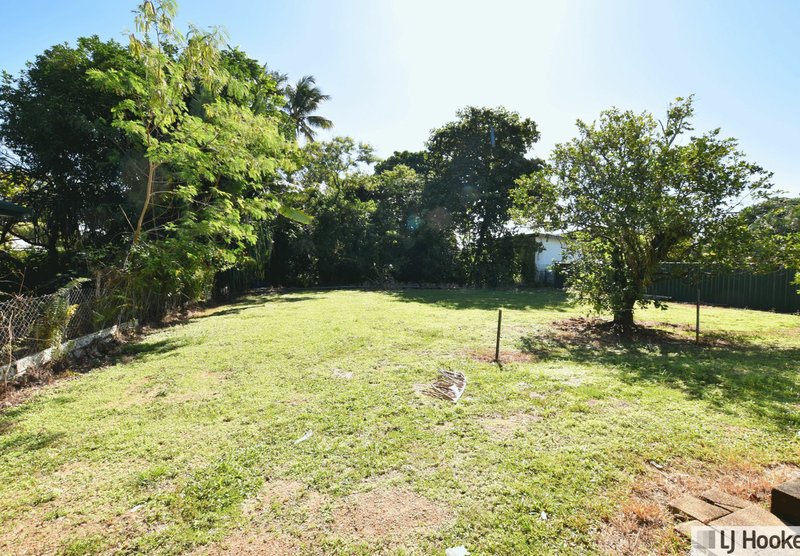 Photo - 28 Wall Street, South Mission Beach QLD 4852 - Image 19